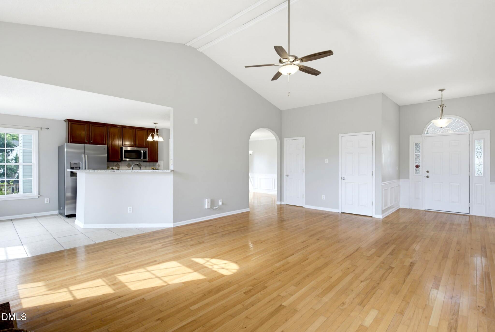 5004 Linden Oaks Avenue Property Photo 6