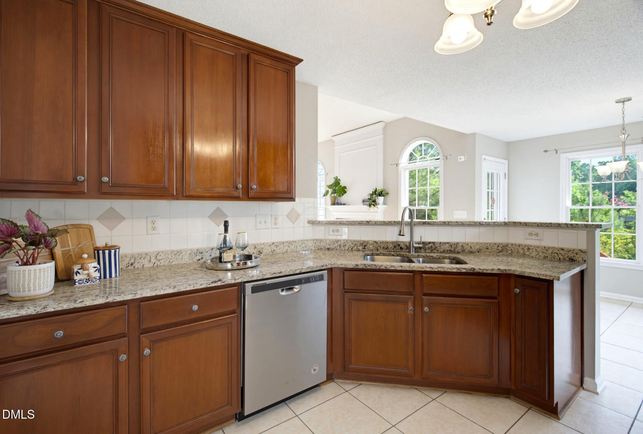 5004 Linden Oaks Avenue Property Photo 13