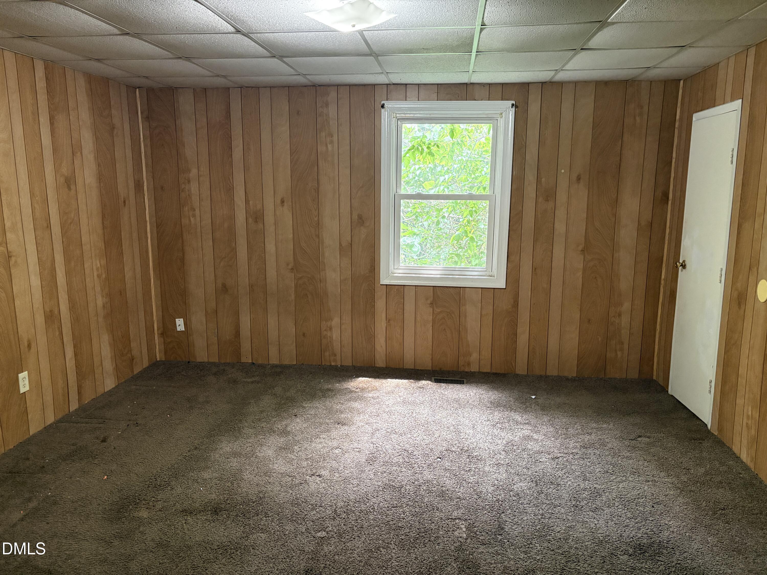 612 N Queen Street Property Photo 16