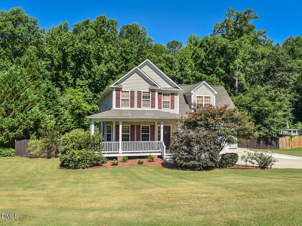214 Durwood Drive Property Photo 1
