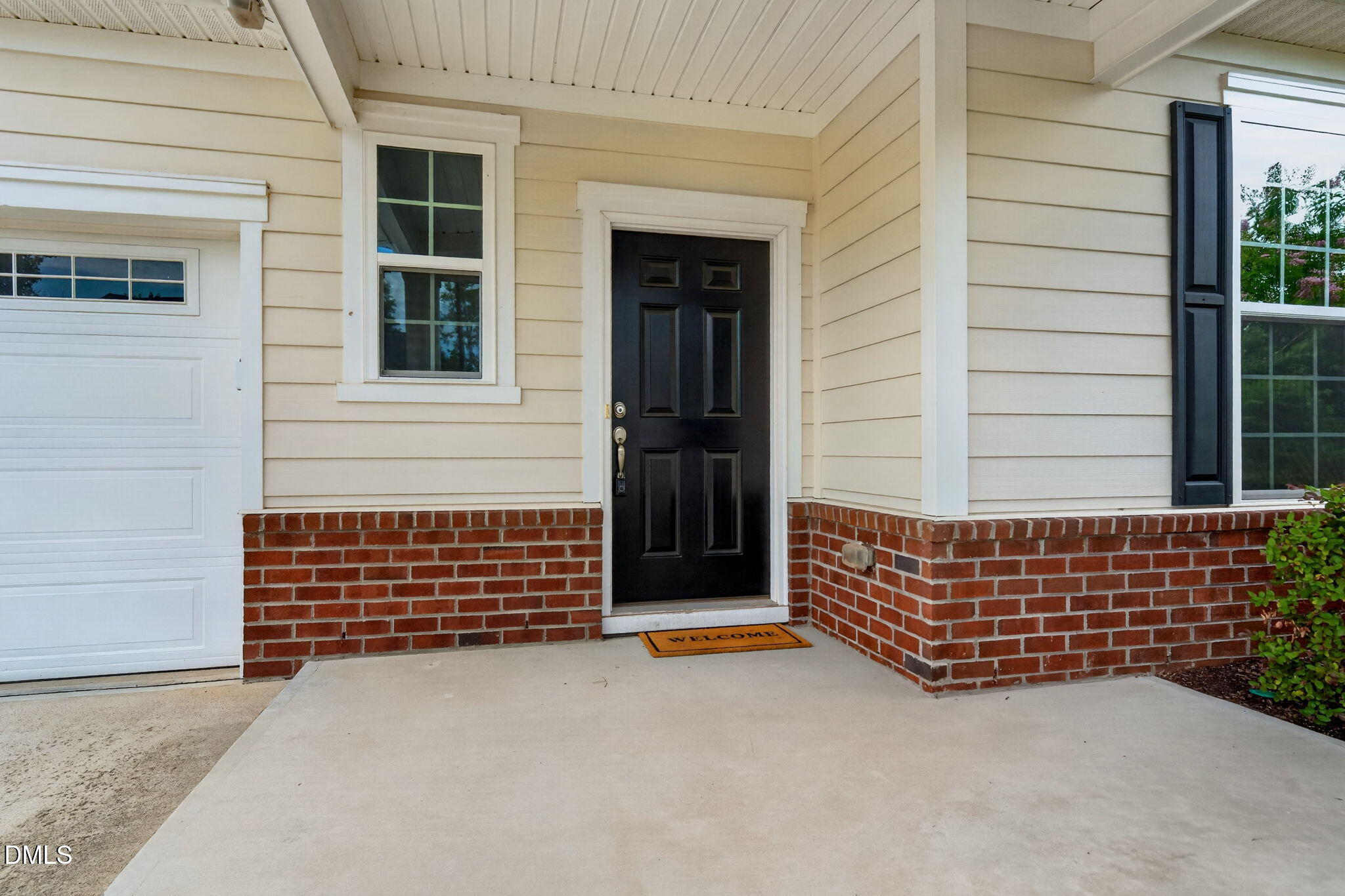 1013 Cadence Lane Property Photo 6