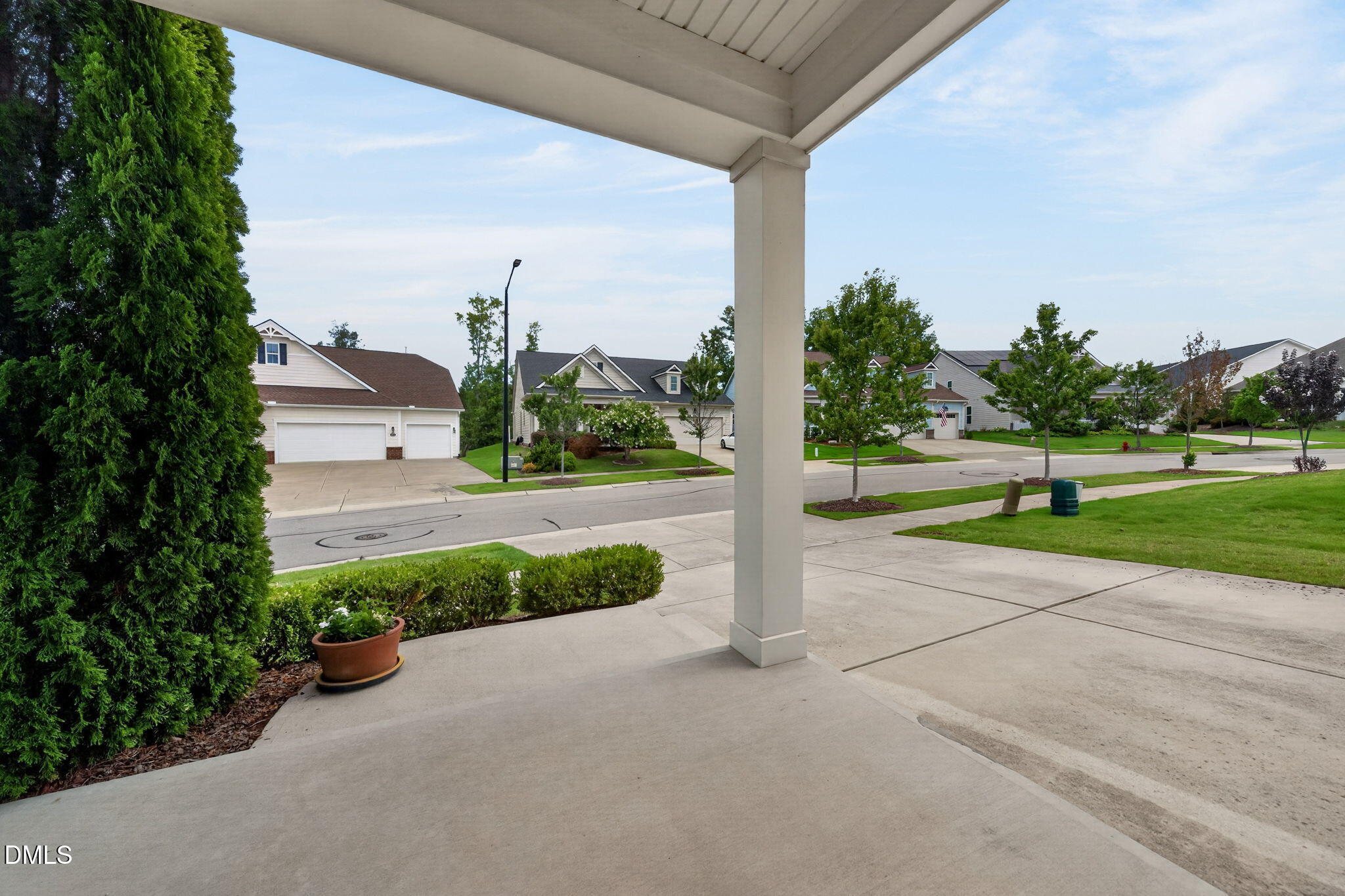 1013 Cadence Lane Property Photo 7