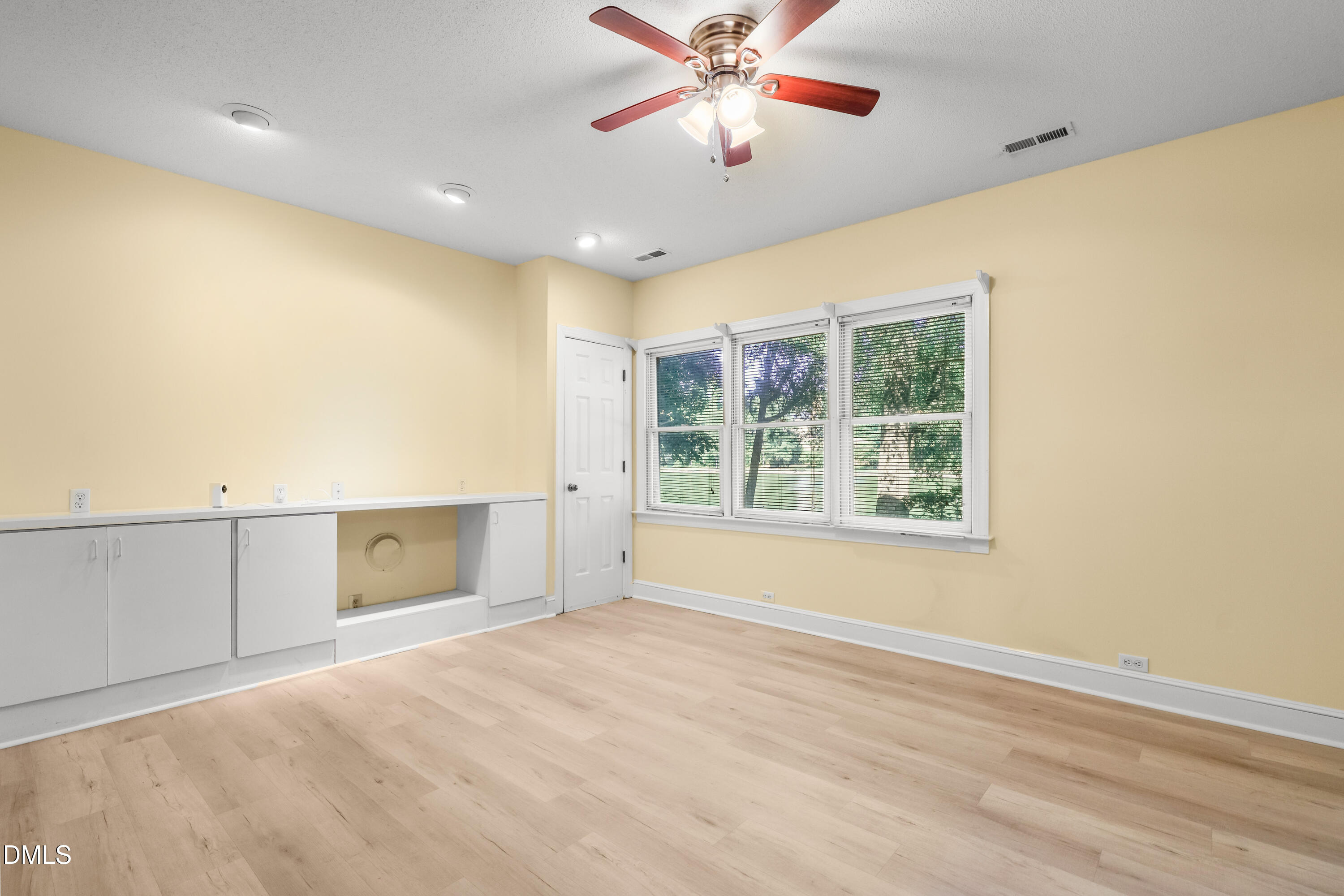 109 East Wind Lane Property Photo 42