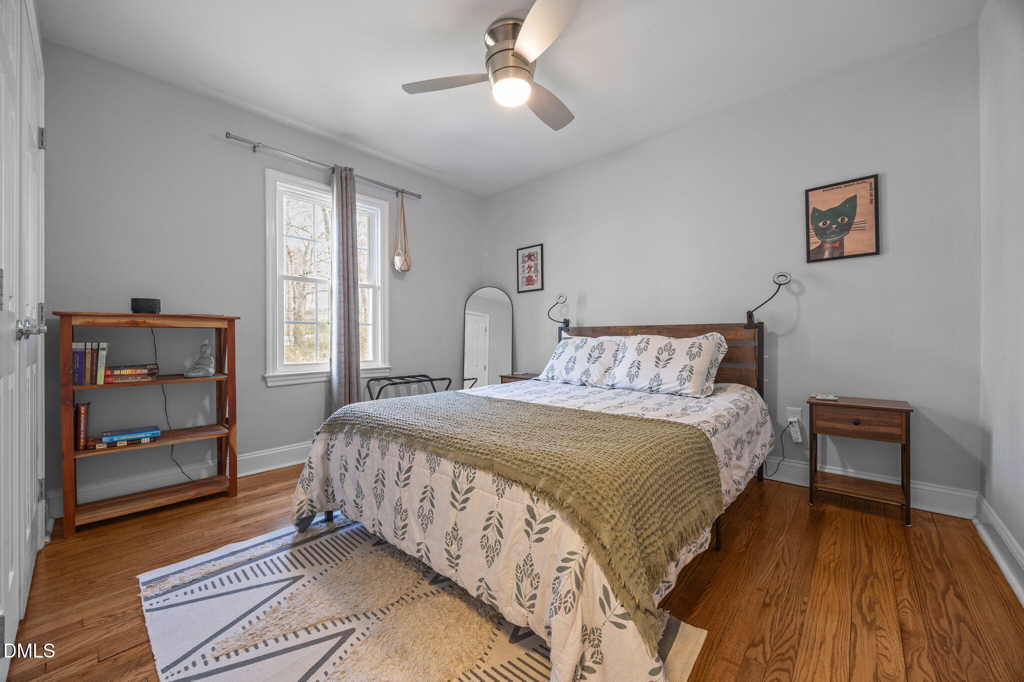 212 Southerland Street Property Photo 15