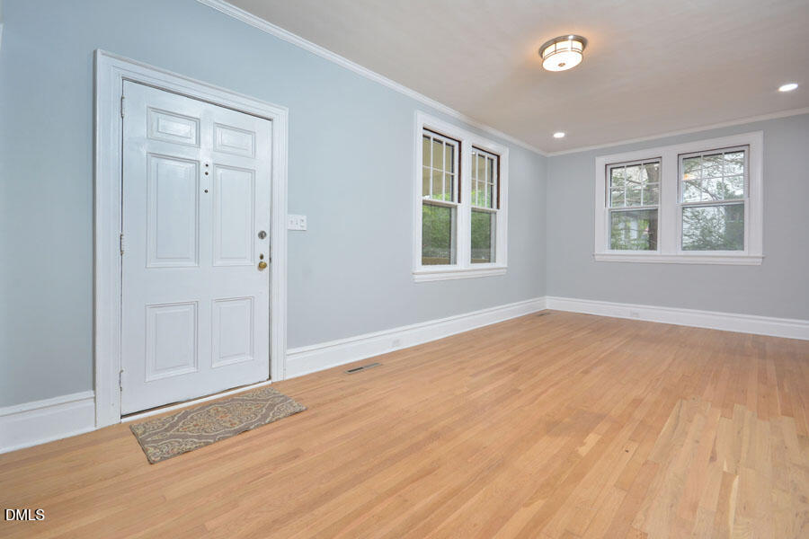 2307 Chapel Hill Road Property Photo 2