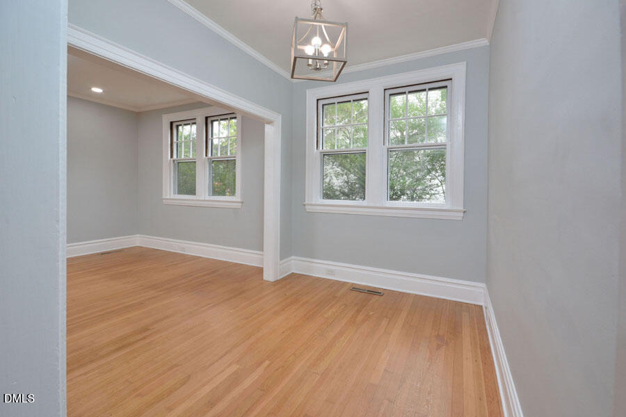 2307 Chapel Hill Road Property Photo 6