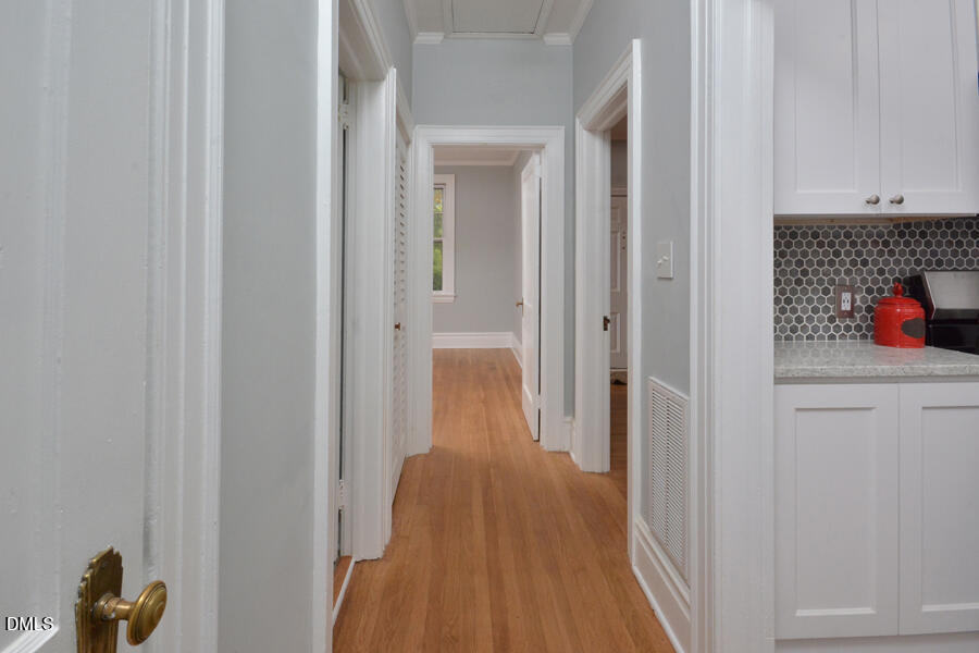 2307 Chapel Hill Road Property Photo 14