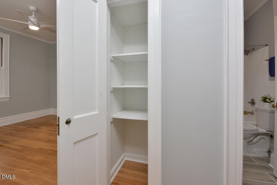 2307 Chapel Hill Road Property Photo 15