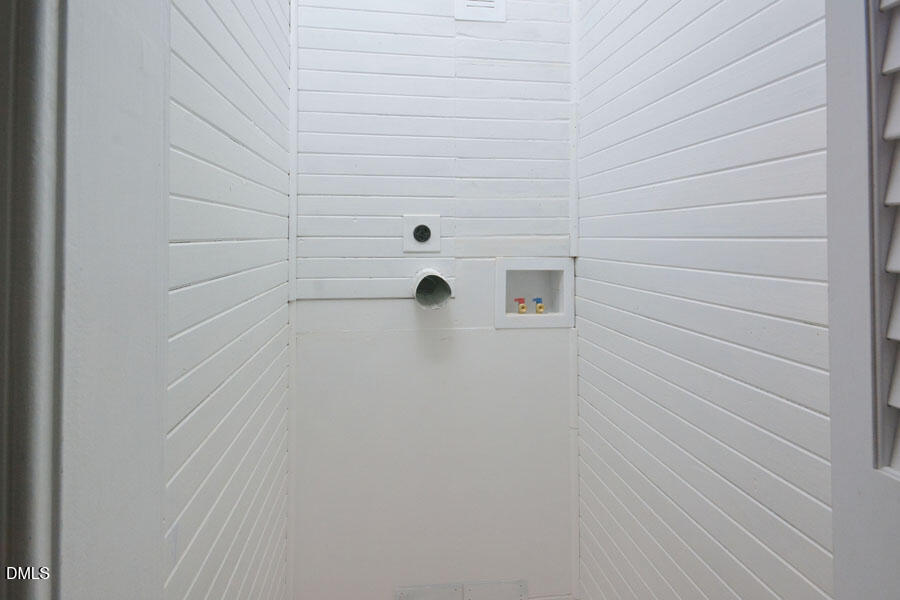 2307 Chapel Hill Road Property Photo 18