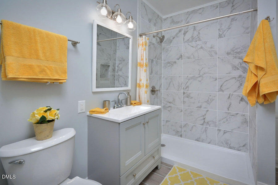 2307 Chapel Hill Road Property Photo 20