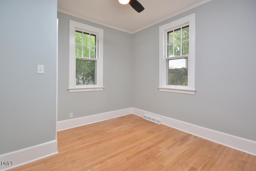 2307 Chapel Hill Road Property Photo 22