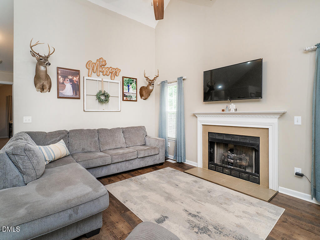 8553 Black Walnut Court Property Photo 6