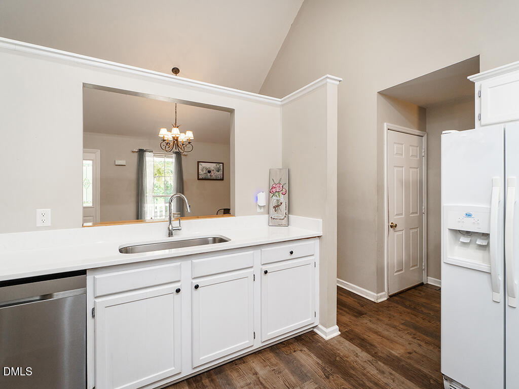 8553 Black Walnut Court Property Photo 17
