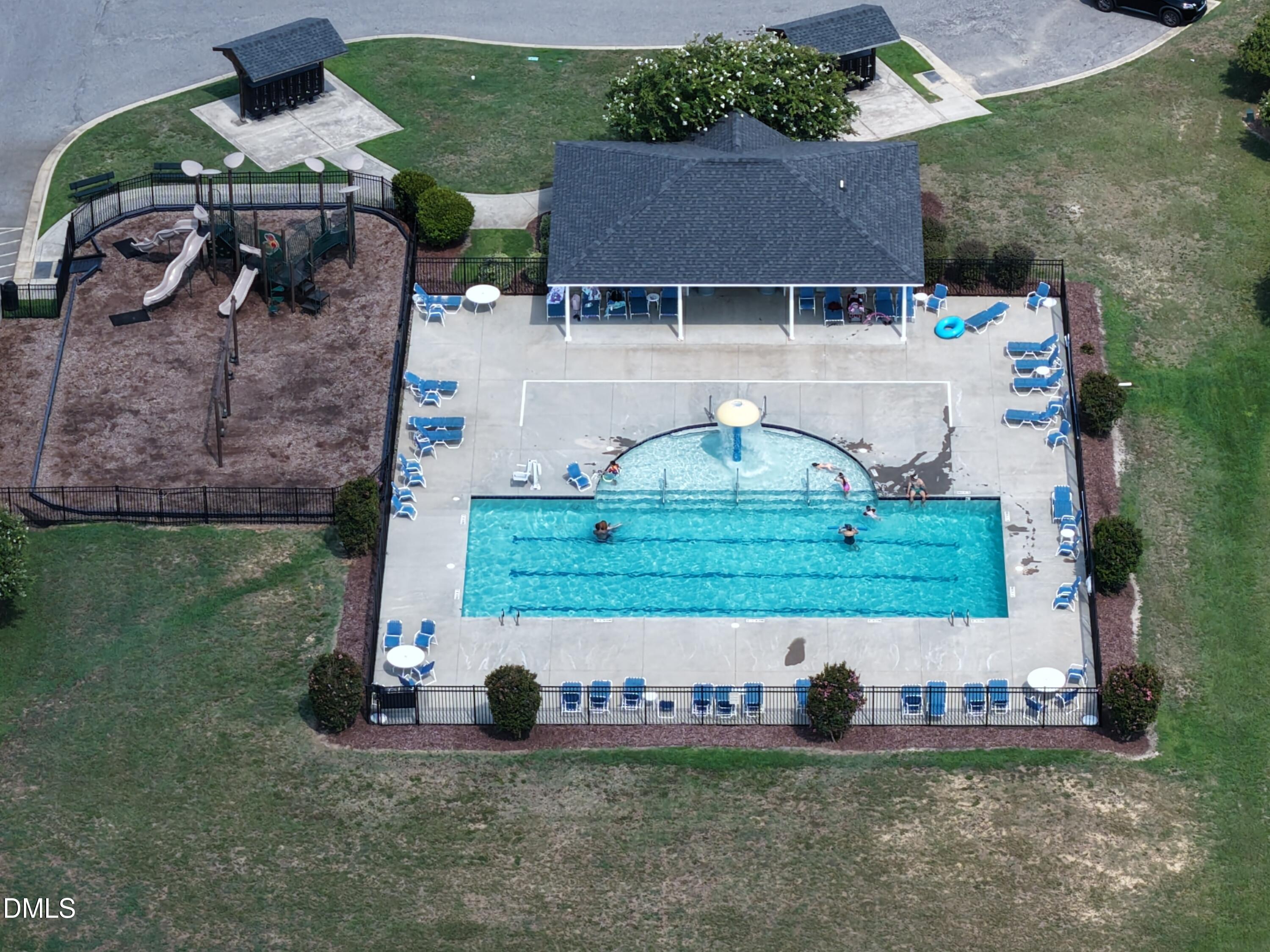 1665 Man O War Drive Property Photo 36