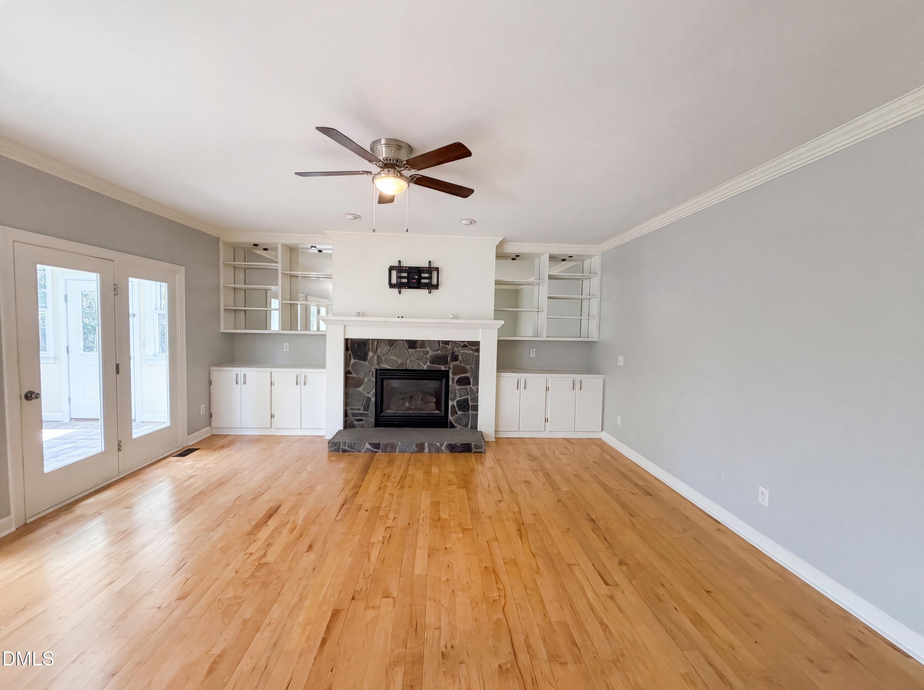 1033 Panther Hill Lane Property Photo 2