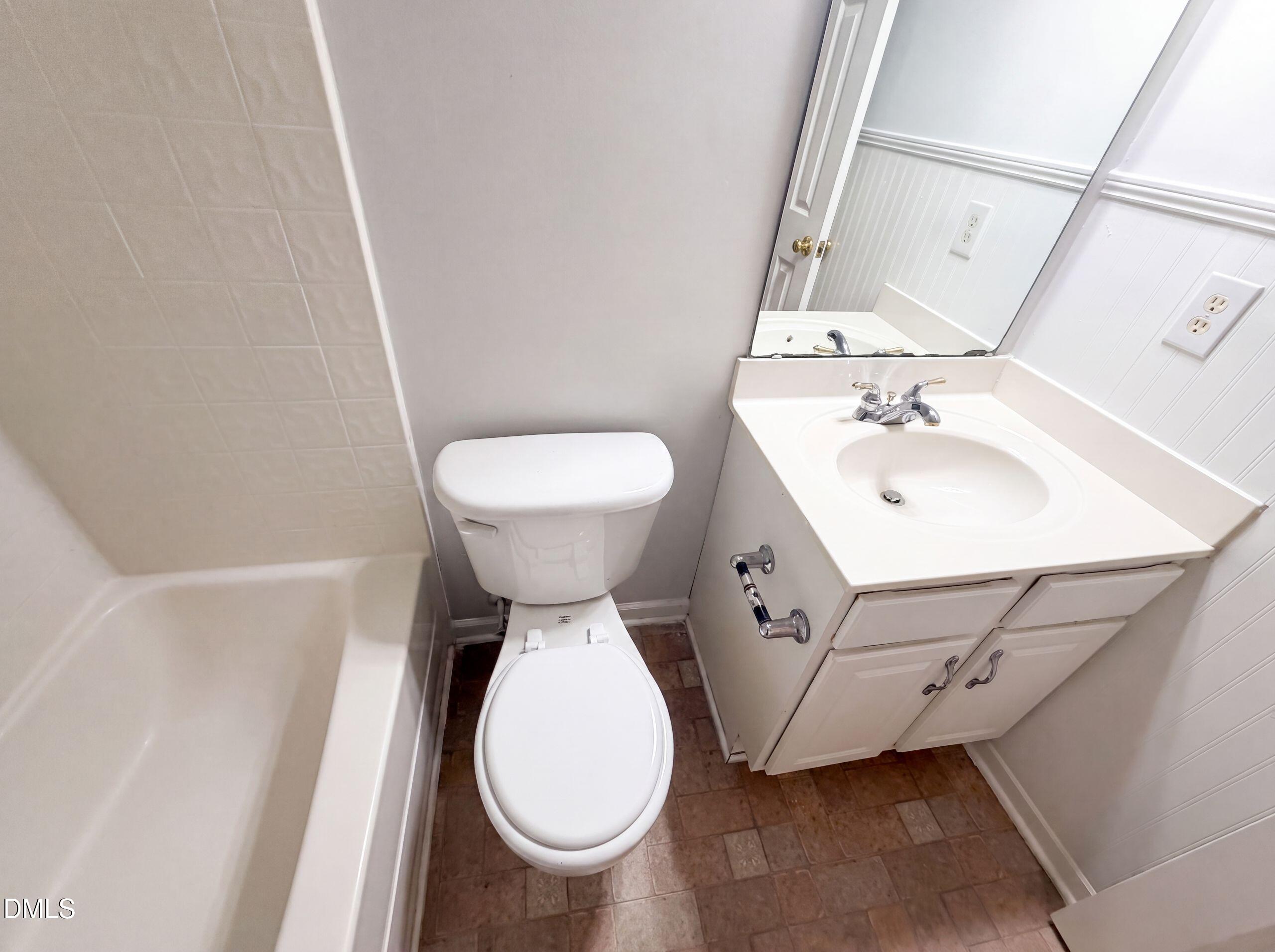 1487 Big Leaf Loop Property Photo 15