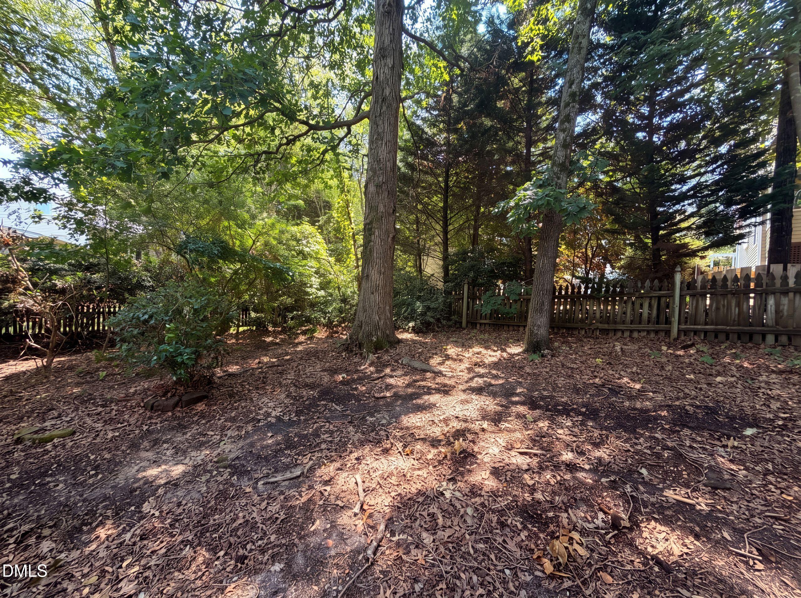 1487 Big Leaf Loop Property Photo 17