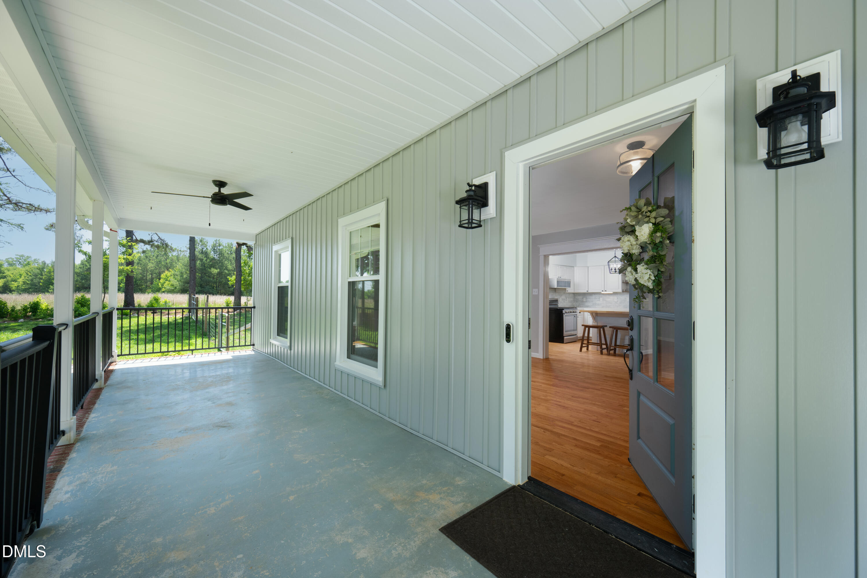 2714 White Smith Road Property Photo 1