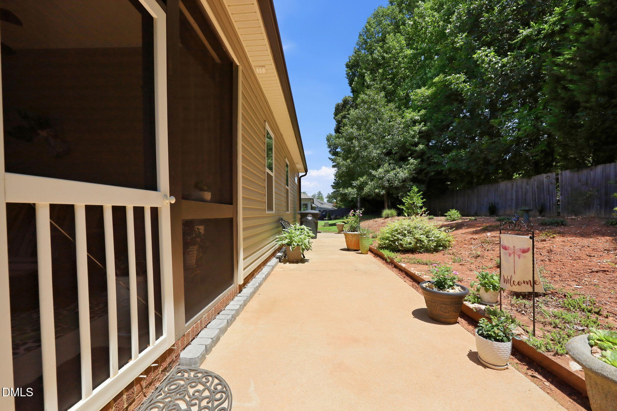 1407 Yellow Wood Drive Property Photo 25