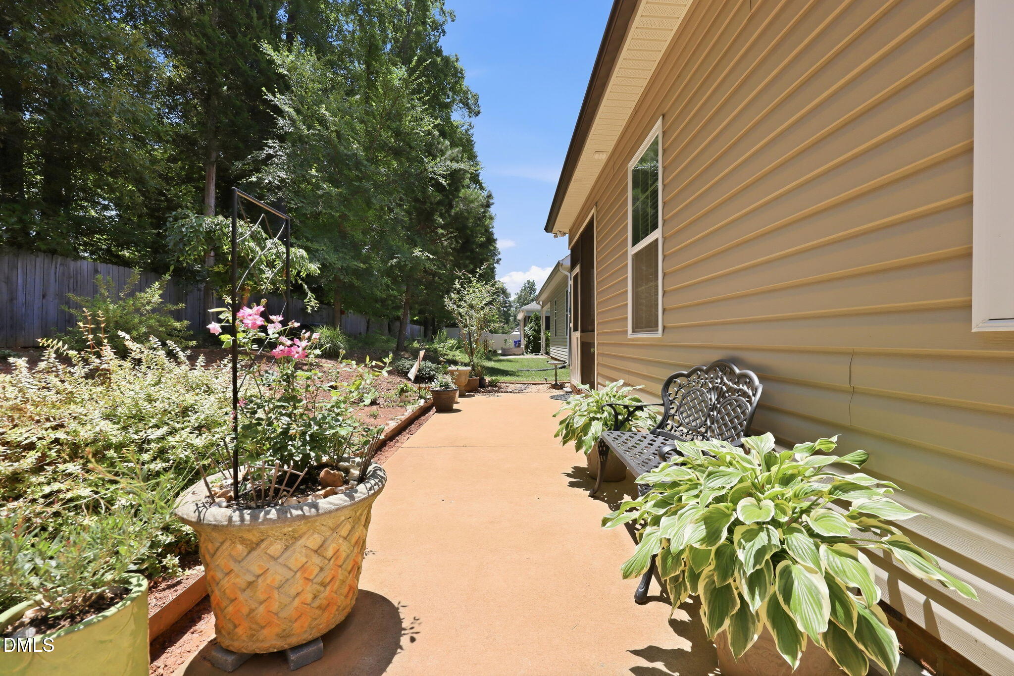 1407 Yellow Wood Drive Property Photo 26