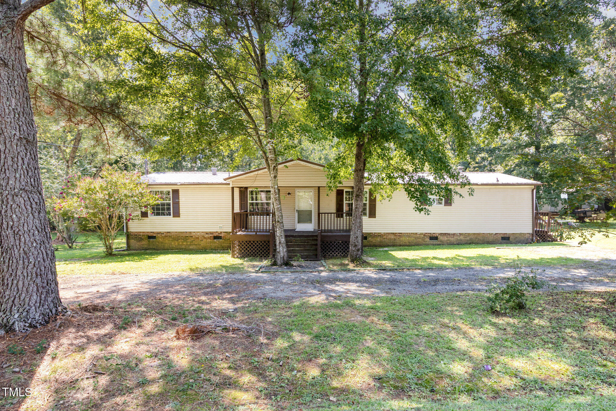 548 Riddle Avenue Property Photo 9