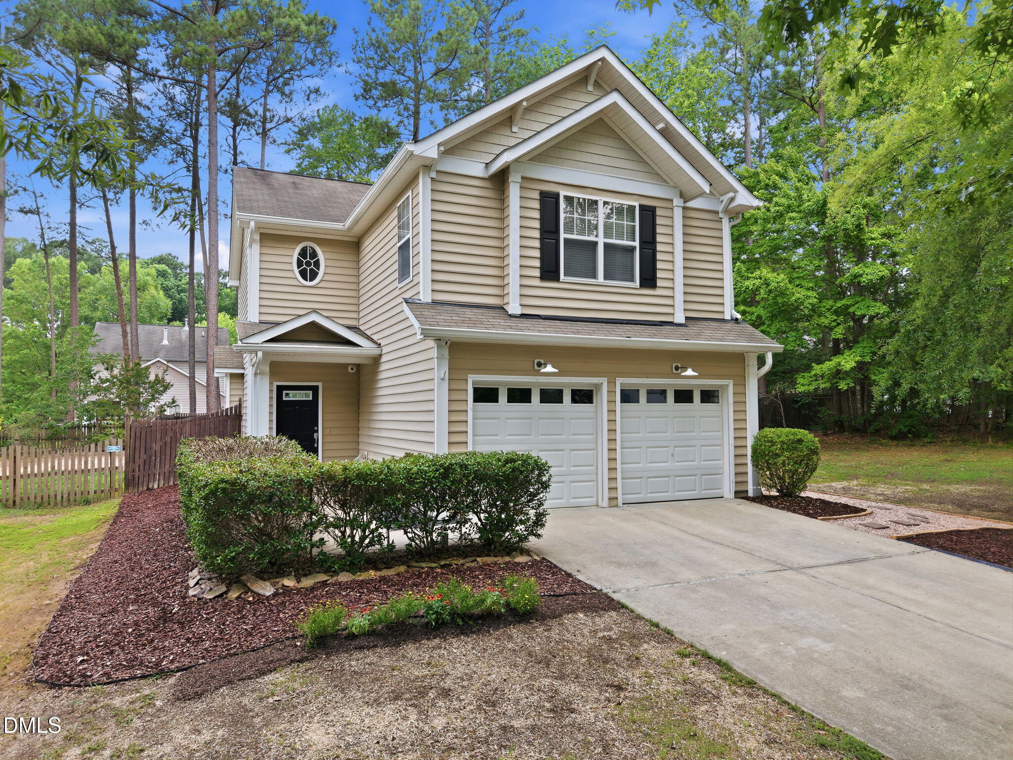 3308 Silver Star Drive Property Photo 1