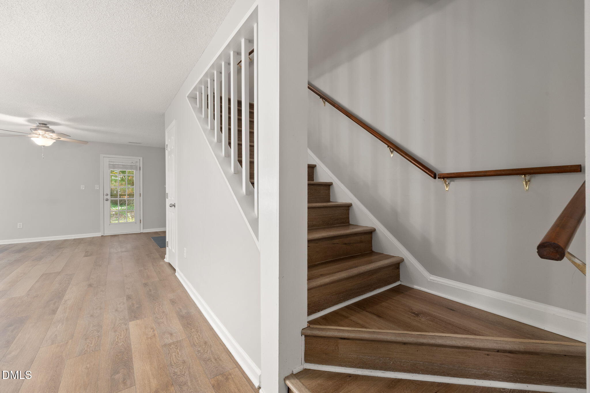 4340 Bona Court Property Photo 15