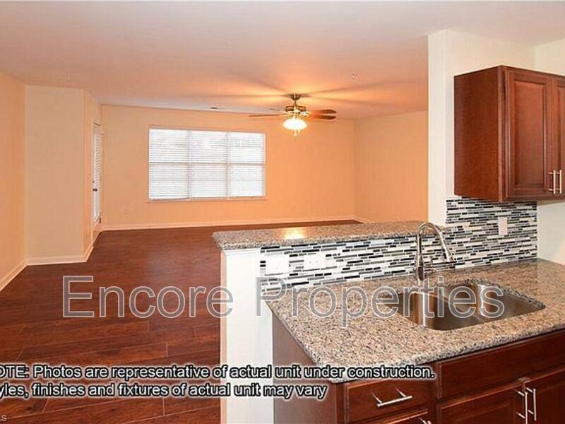 2608 Pennoak Way H Property Photo 4