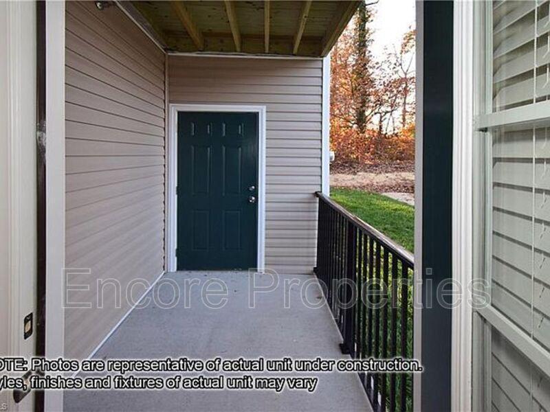 2608 Pennoak Way H Property Photo 9