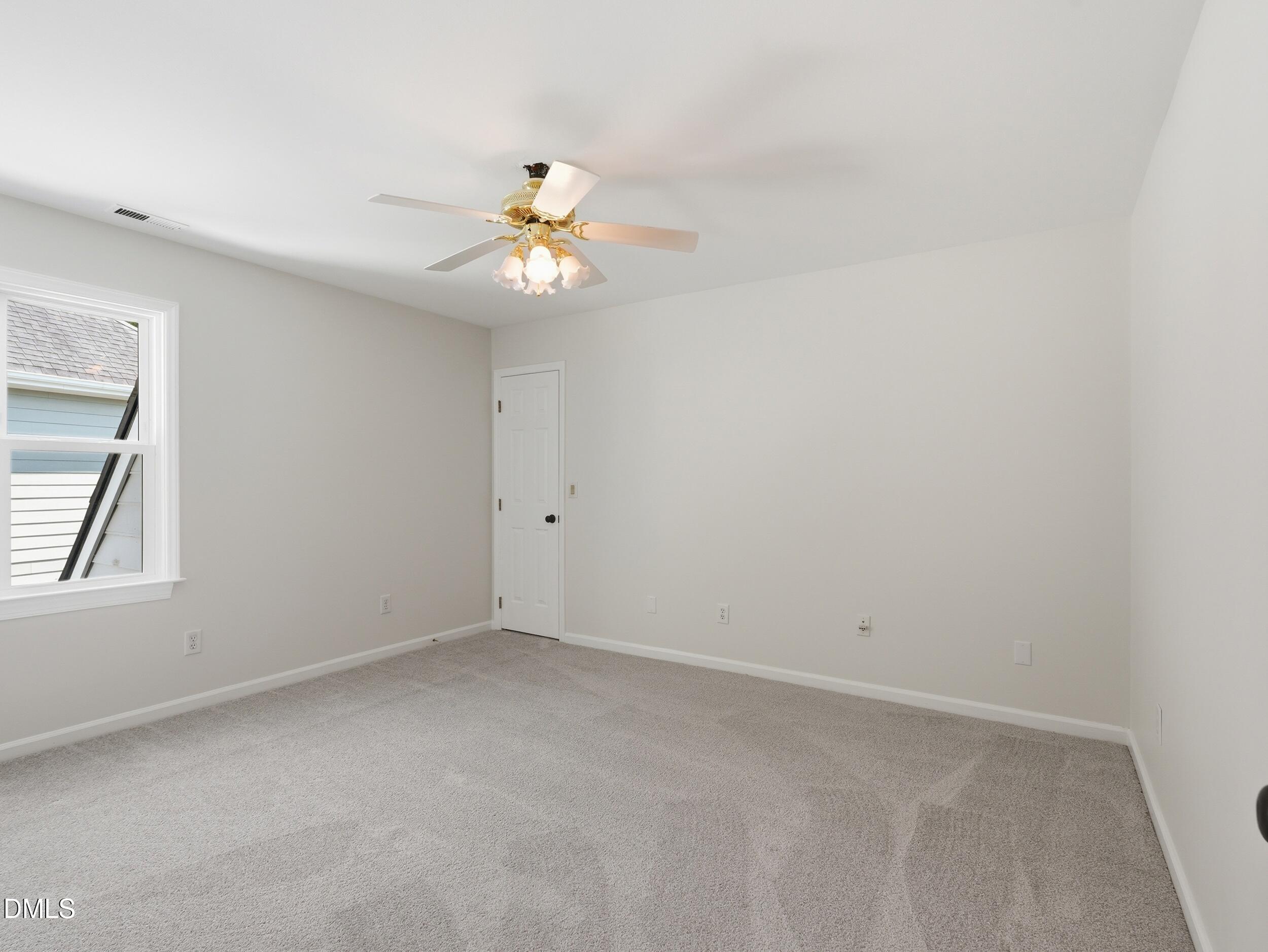 111 Windrock Lane Property Photo 23
