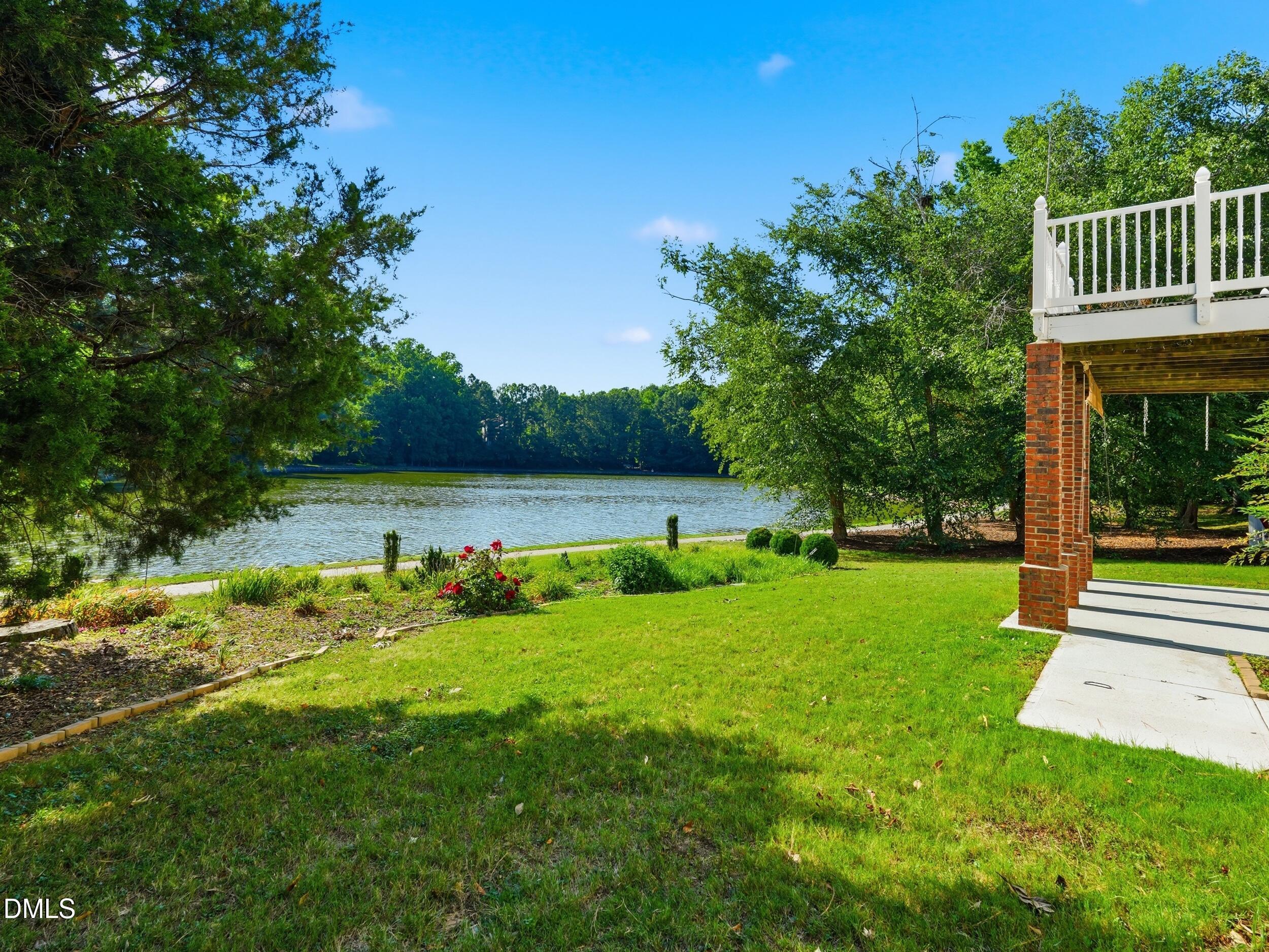 111 Windrock Lane Property Photo 33