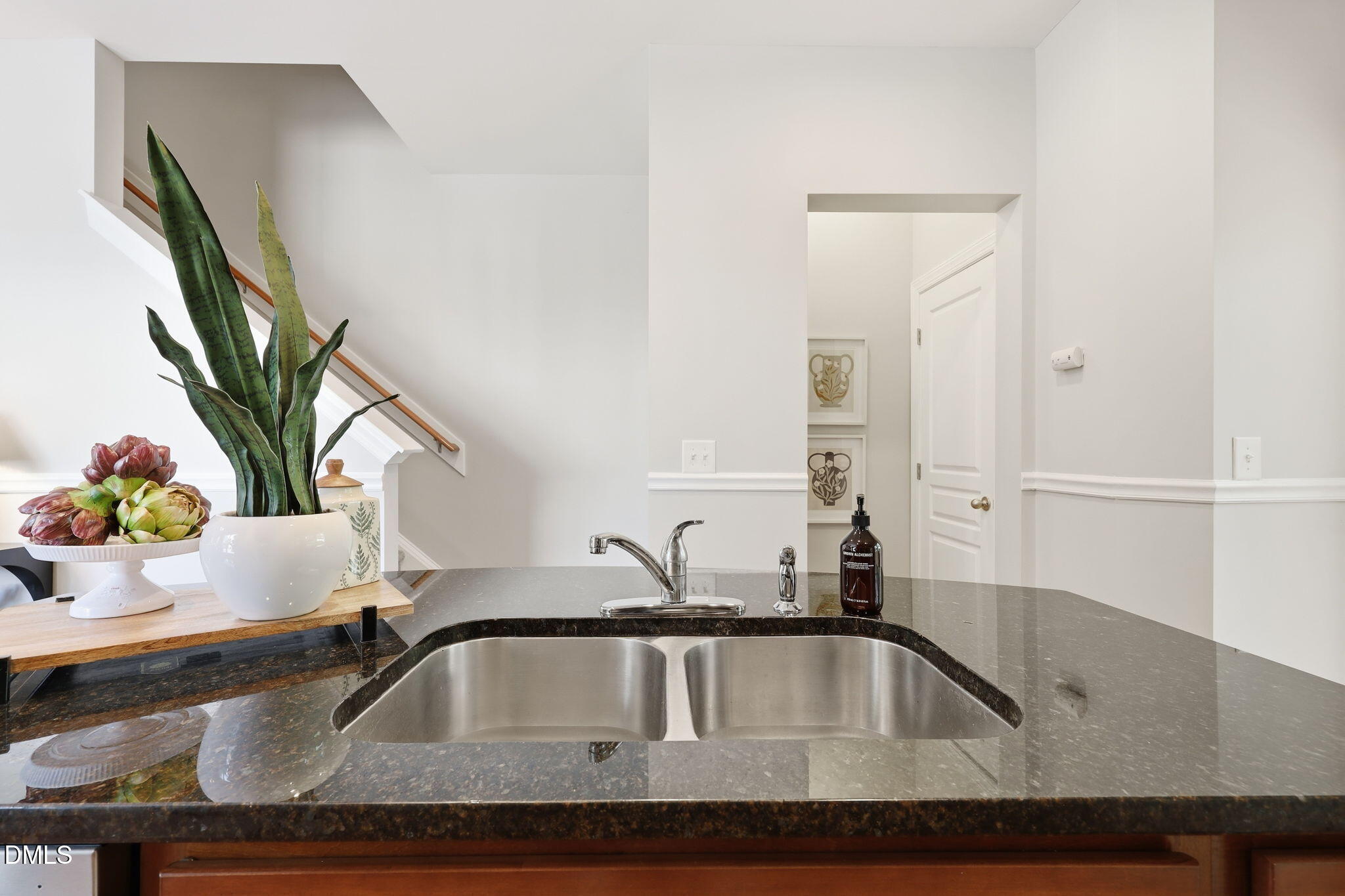 8785 Cypress Grove Run Property Photo 13