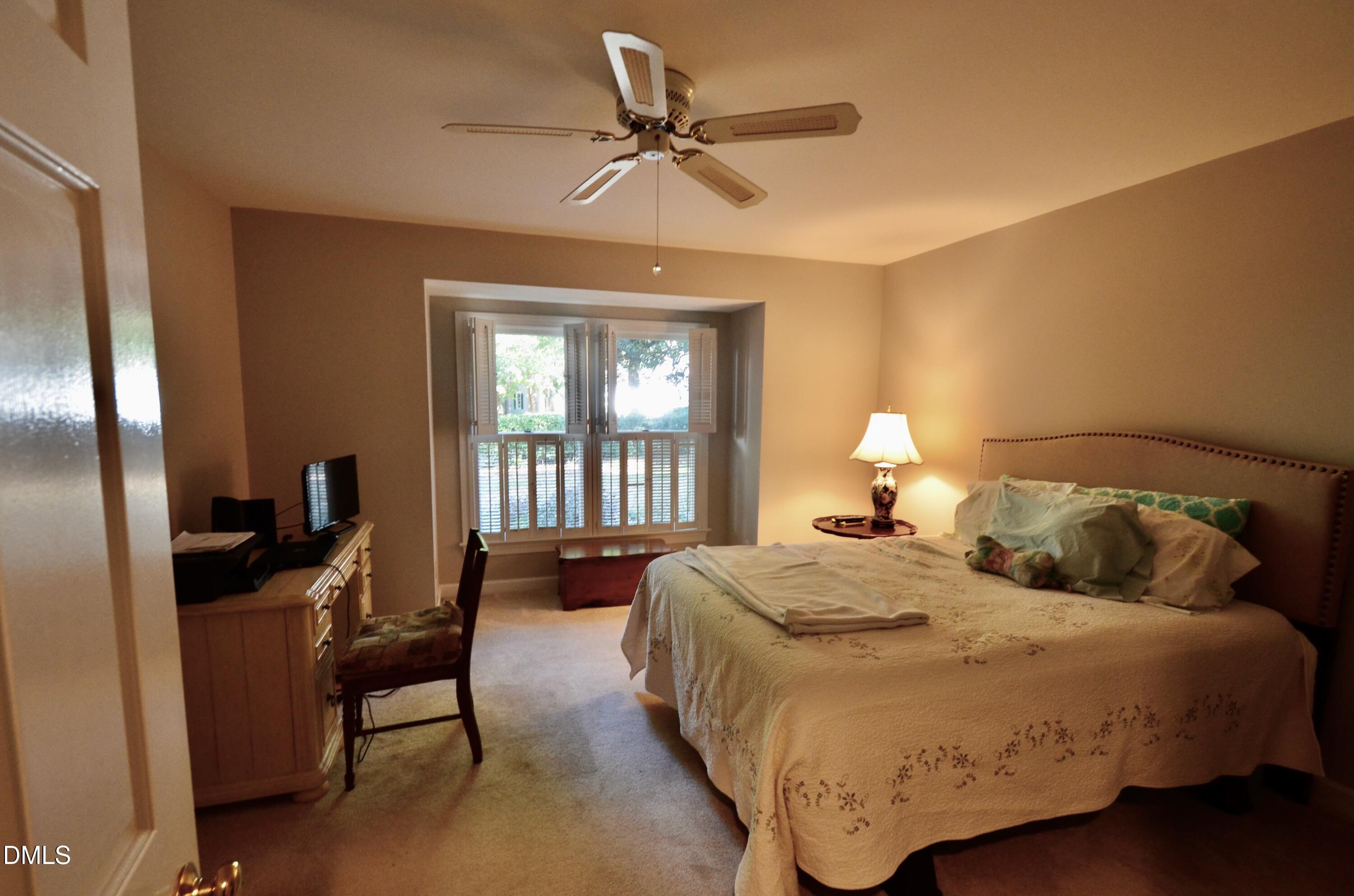 531 Weathersfield Property Photo 6