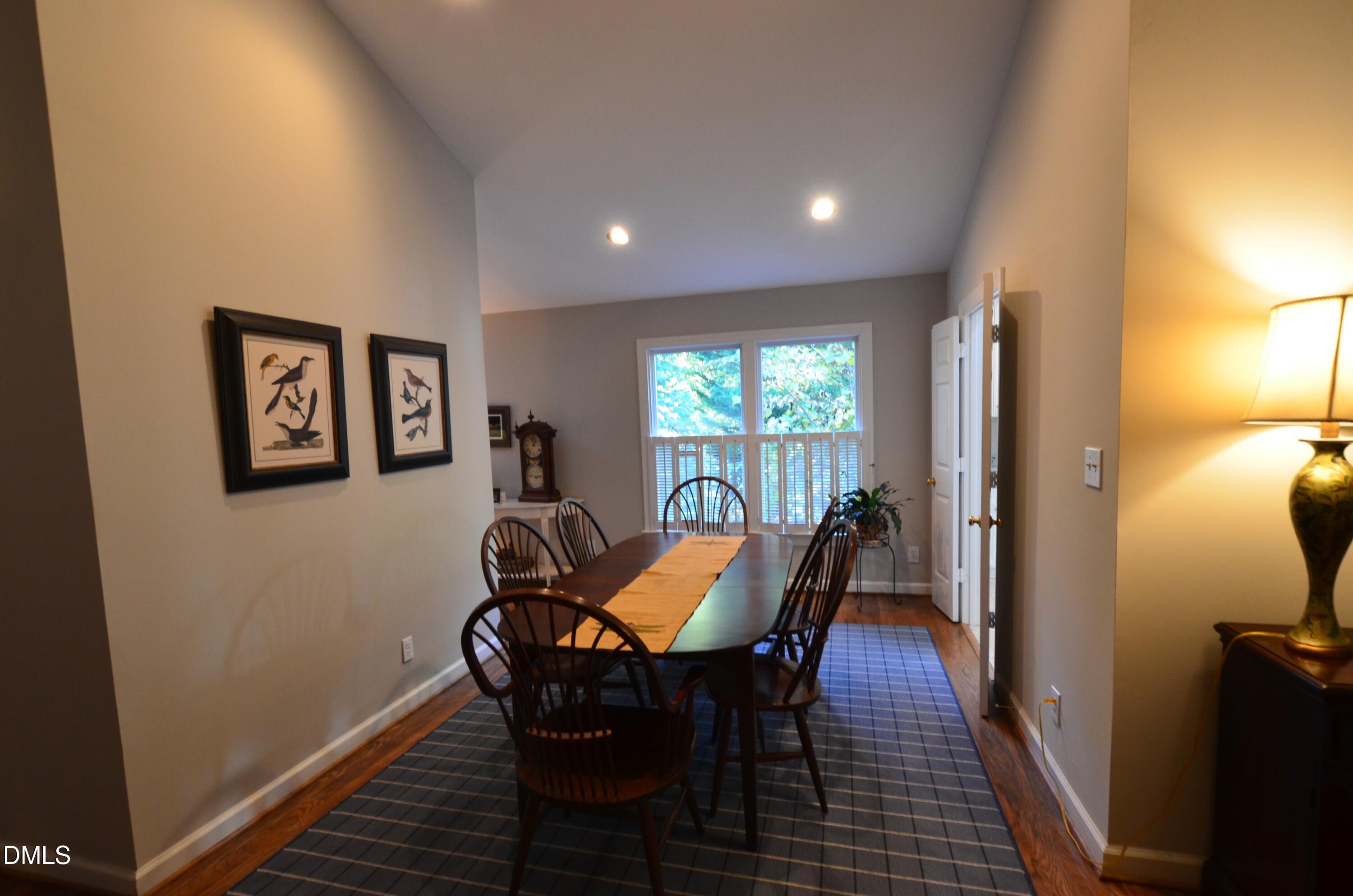 531 Weathersfield Property Photo 15