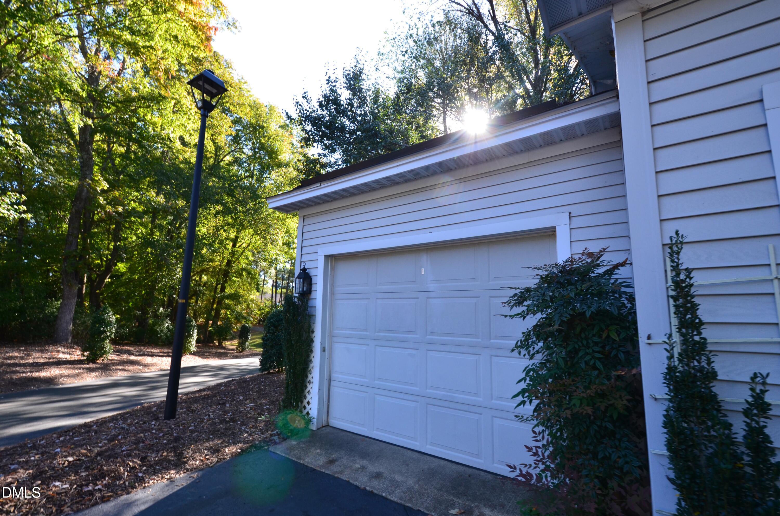 531 Weathersfield Property Photo 21