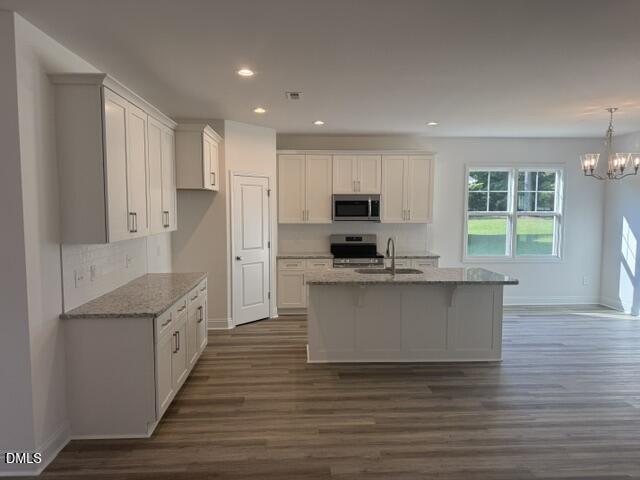 199 Waters Edge Drive Property Photo 2