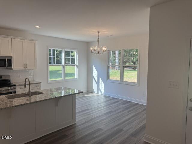 199 Waters Edge Drive Property Photo 3