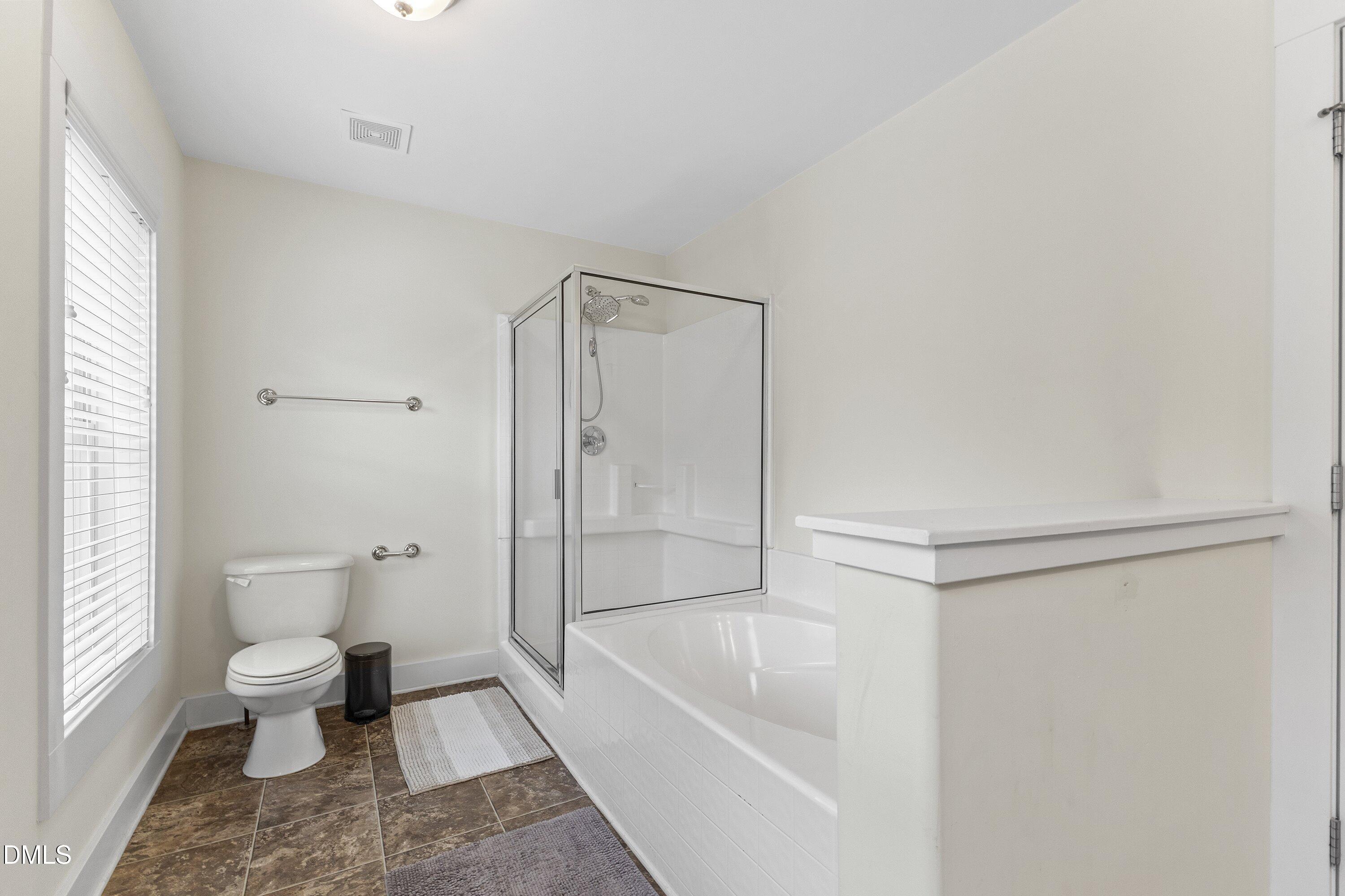 3820 Amelia Park Drive Property Photo 25