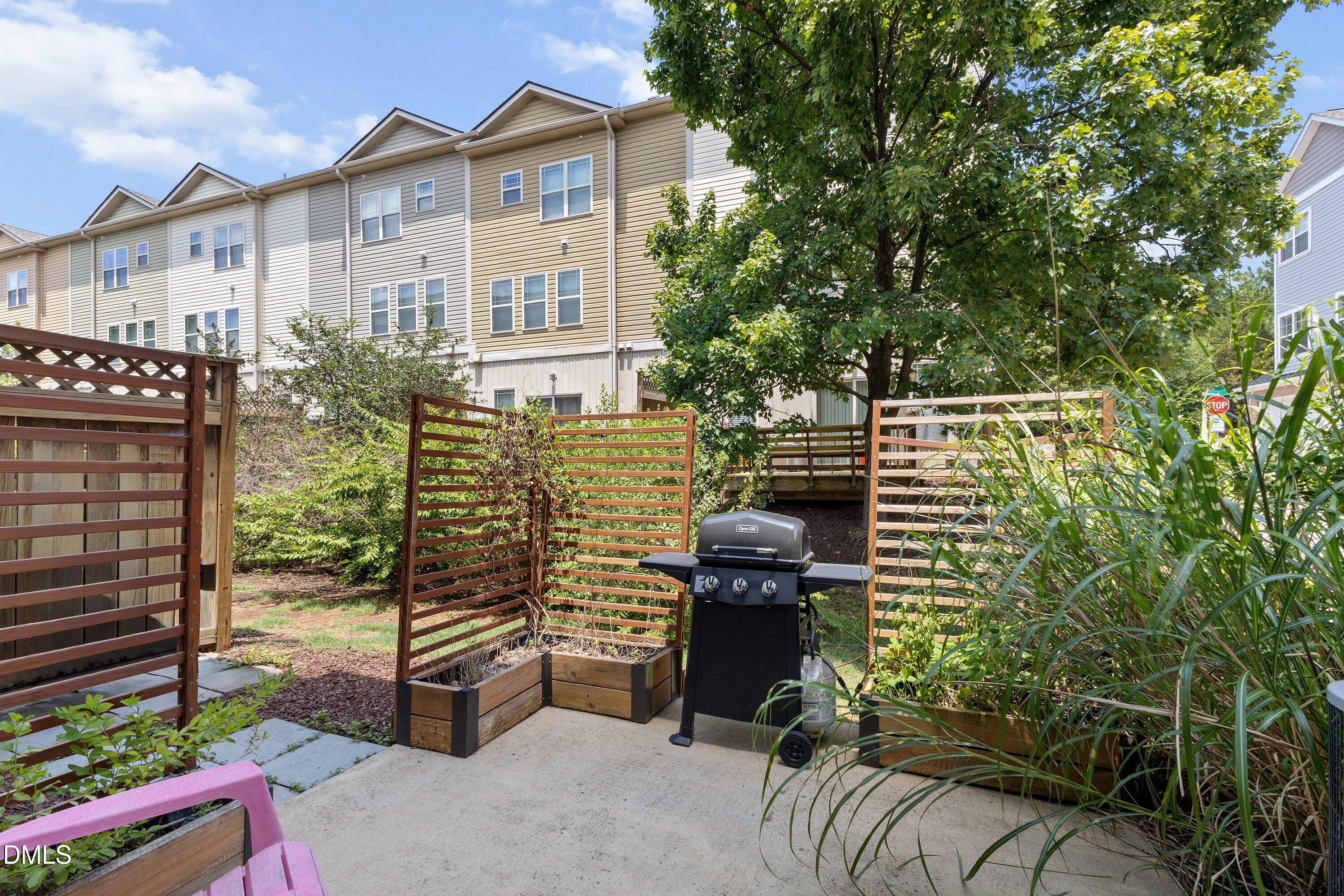 3820 Amelia Park Drive Property Photo 35