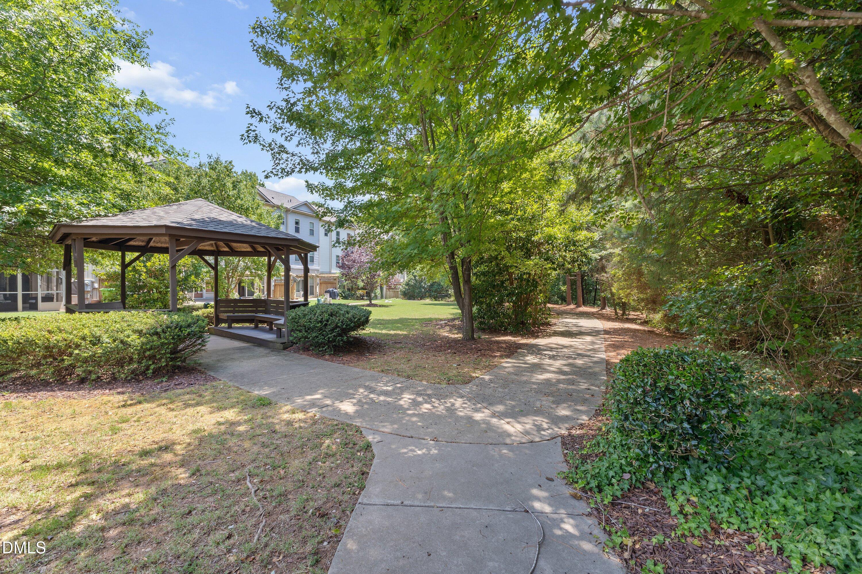 3820 Amelia Park Drive Property Photo 38