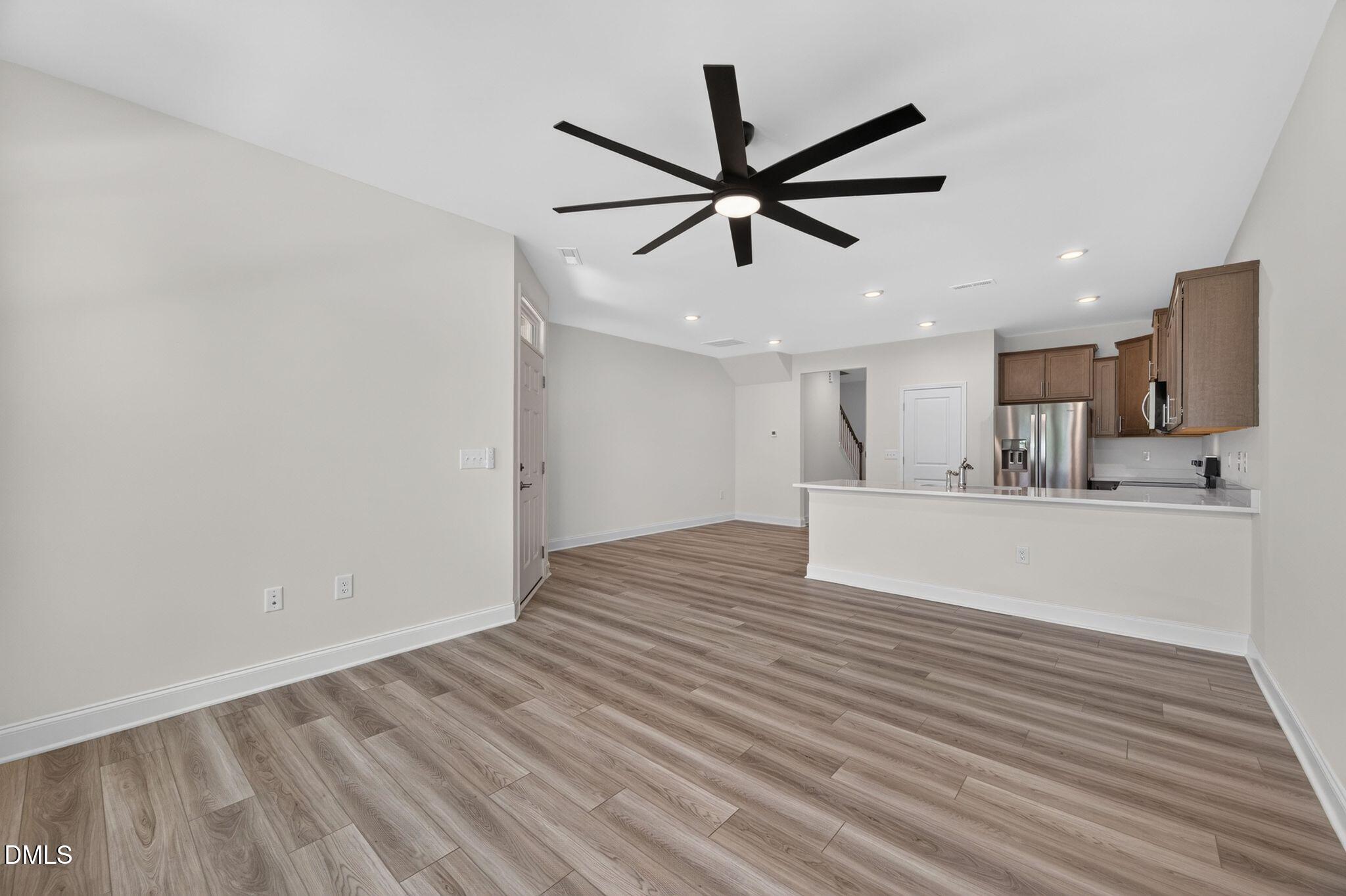 466 Channel Drop Drive Property Photo 17