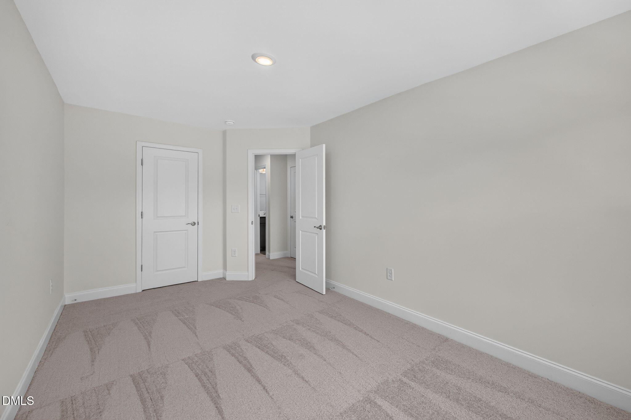 466 Channel Drop Drive Property Photo 28