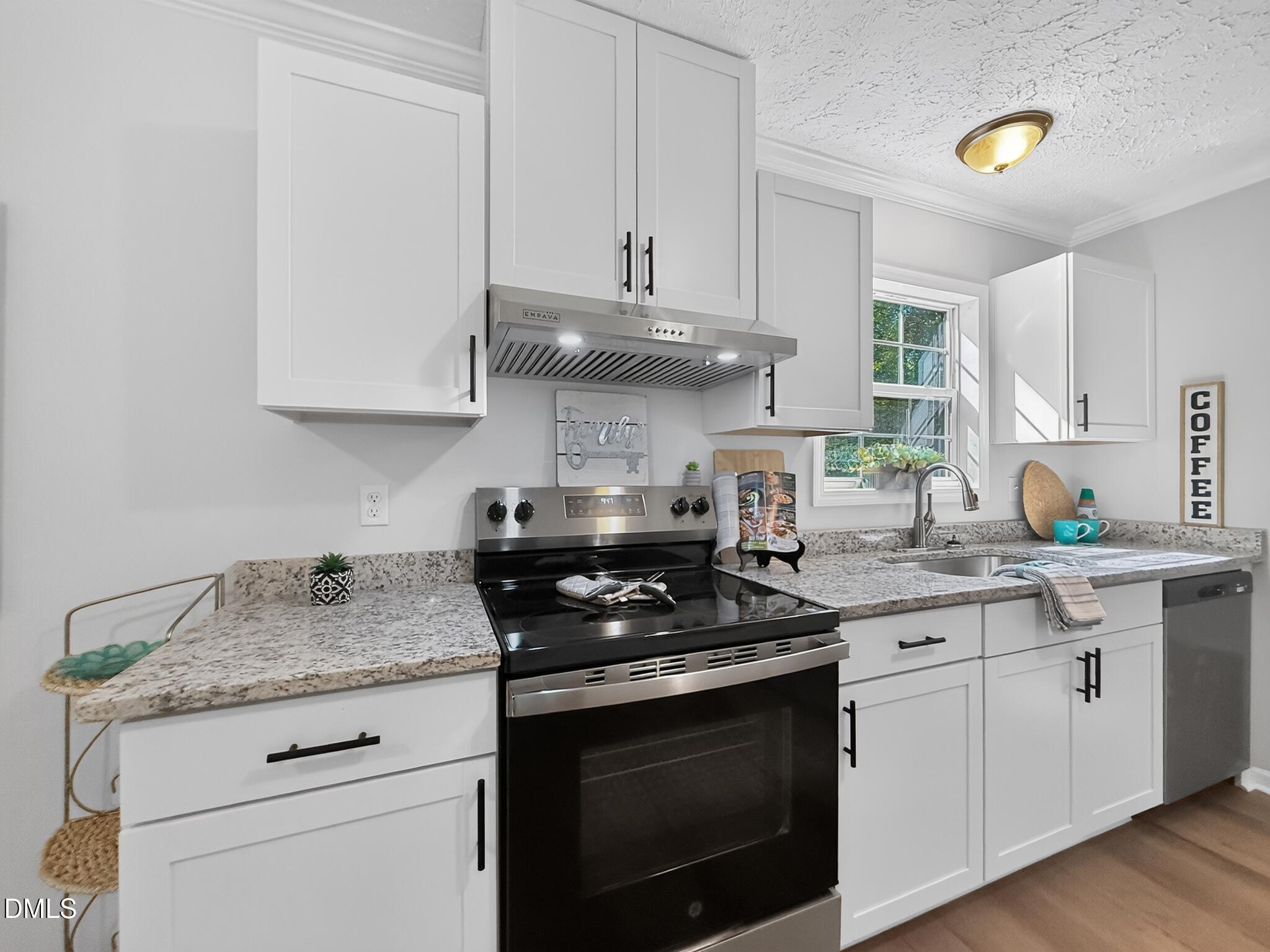 5586 Shelton Creek Road Property Photo 12