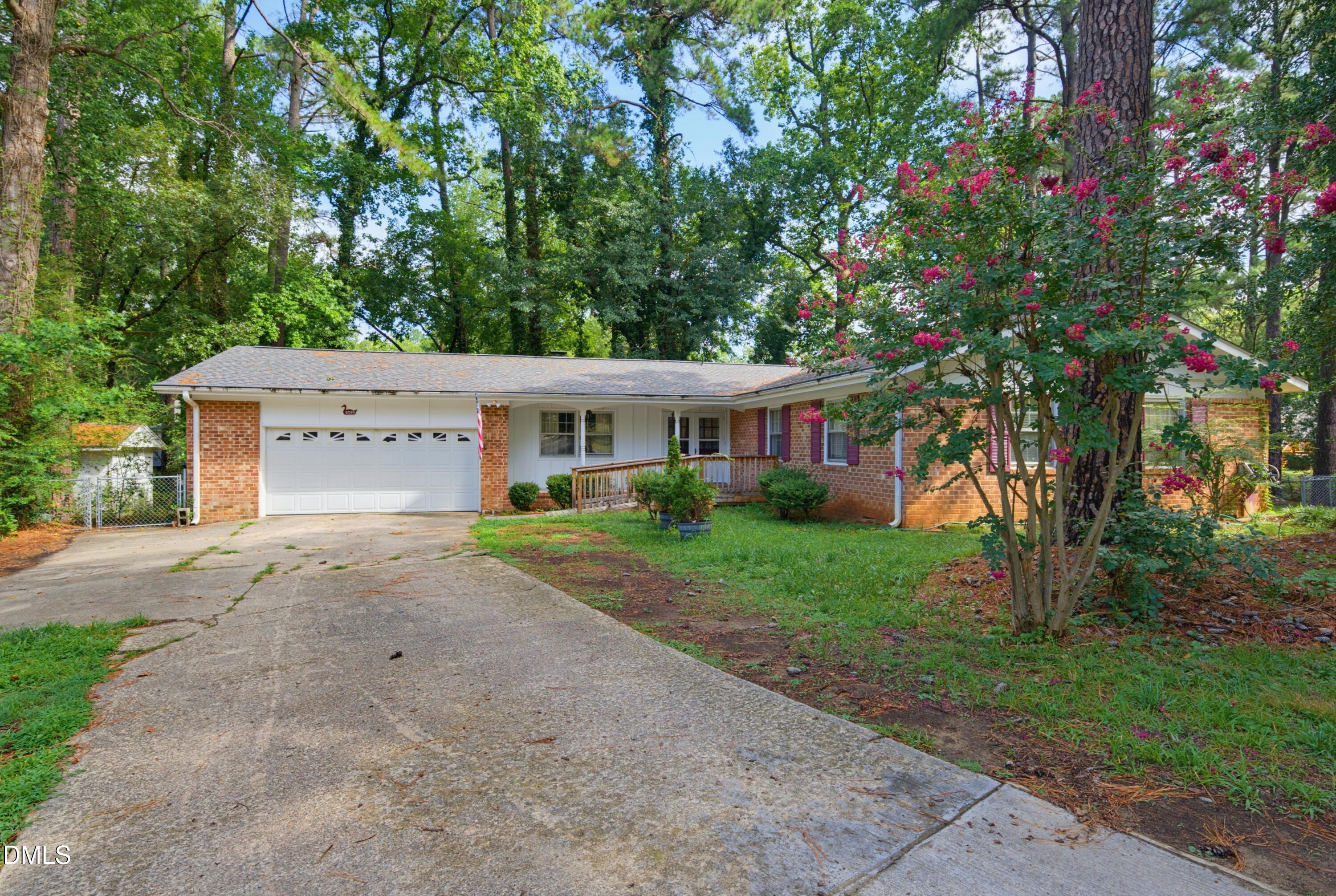 5209 Cabin Place Property Photo 2