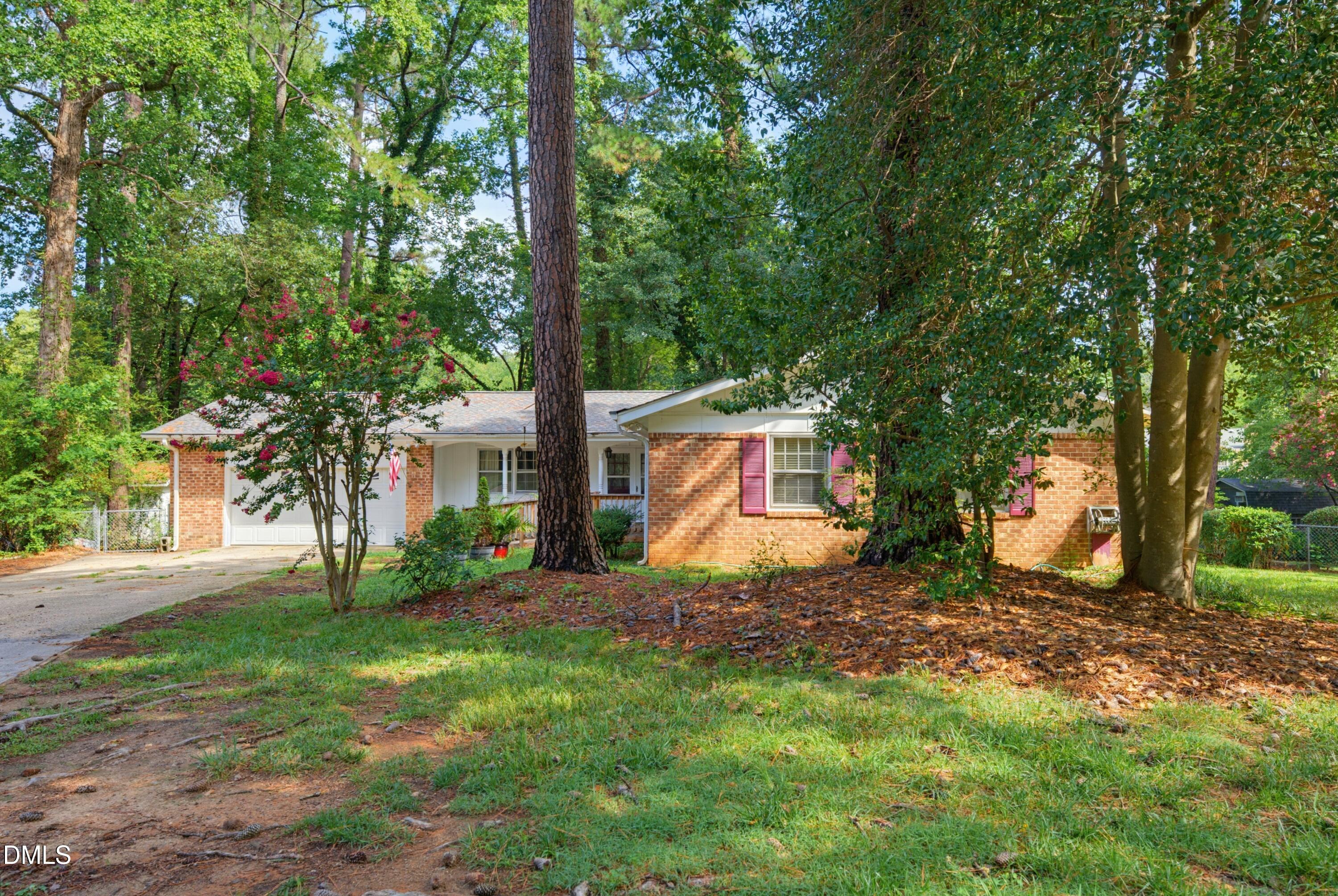 5209 Cabin Place Property Photo 4