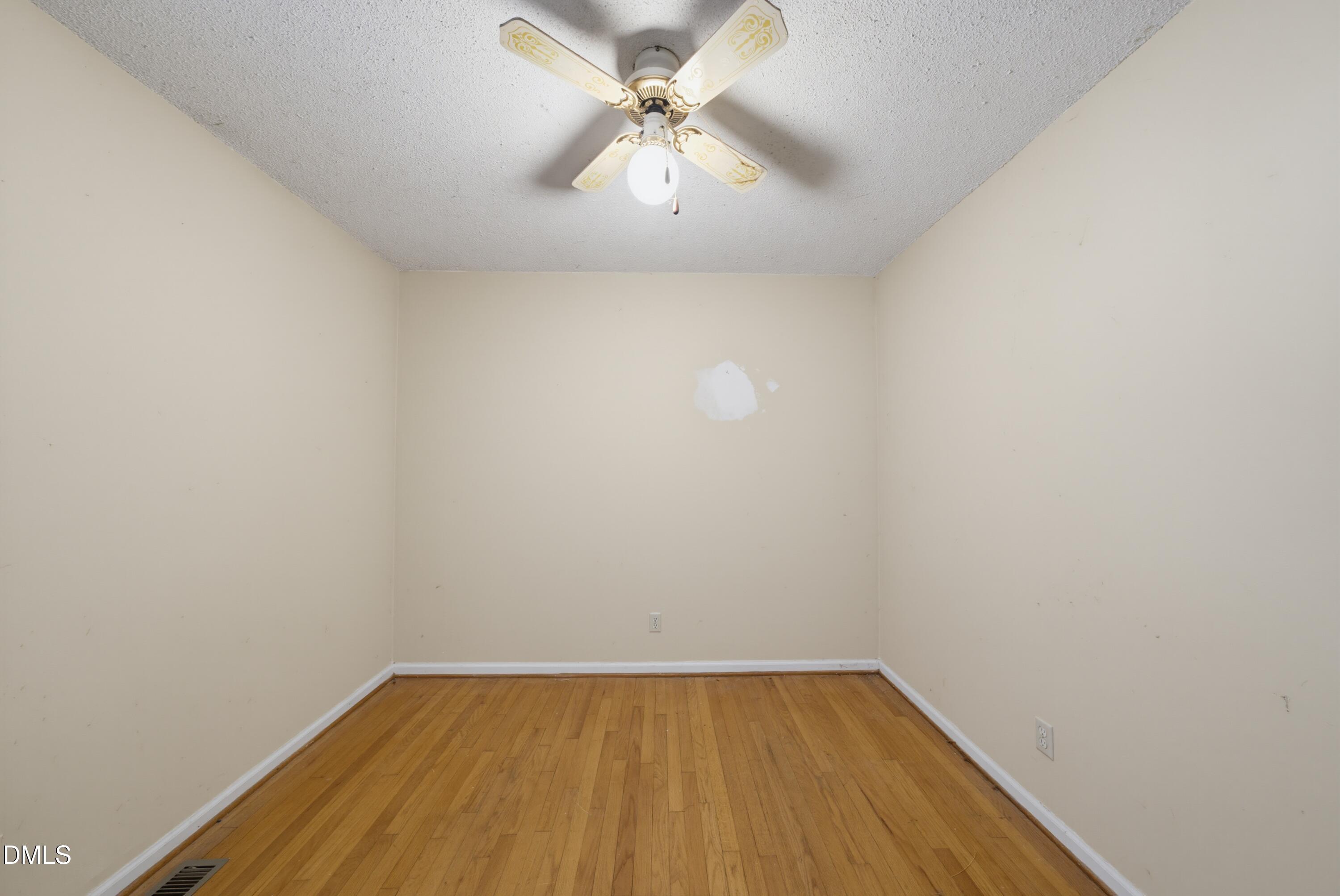 5209 Cabin Place Property Photo 15