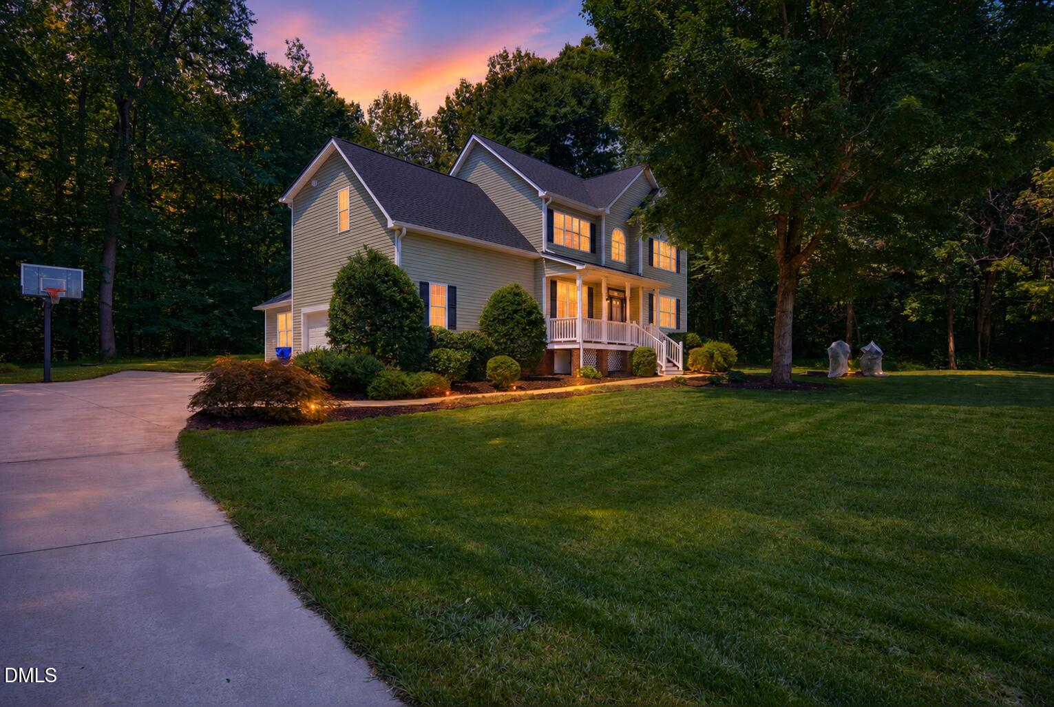 2120 Thoroughbred Drive Property Photo 1