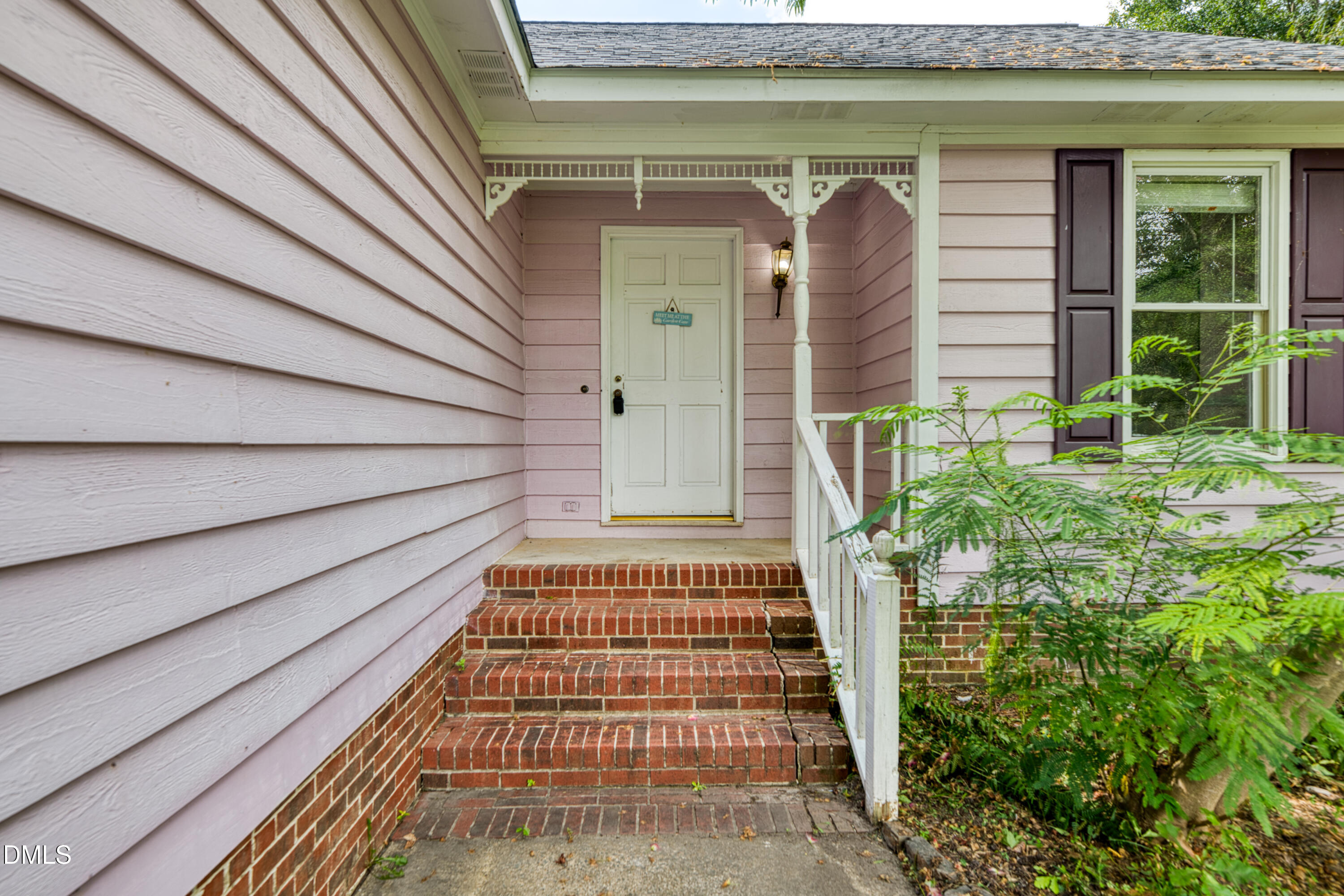 2632 N Shiloh Road Property Photo 5