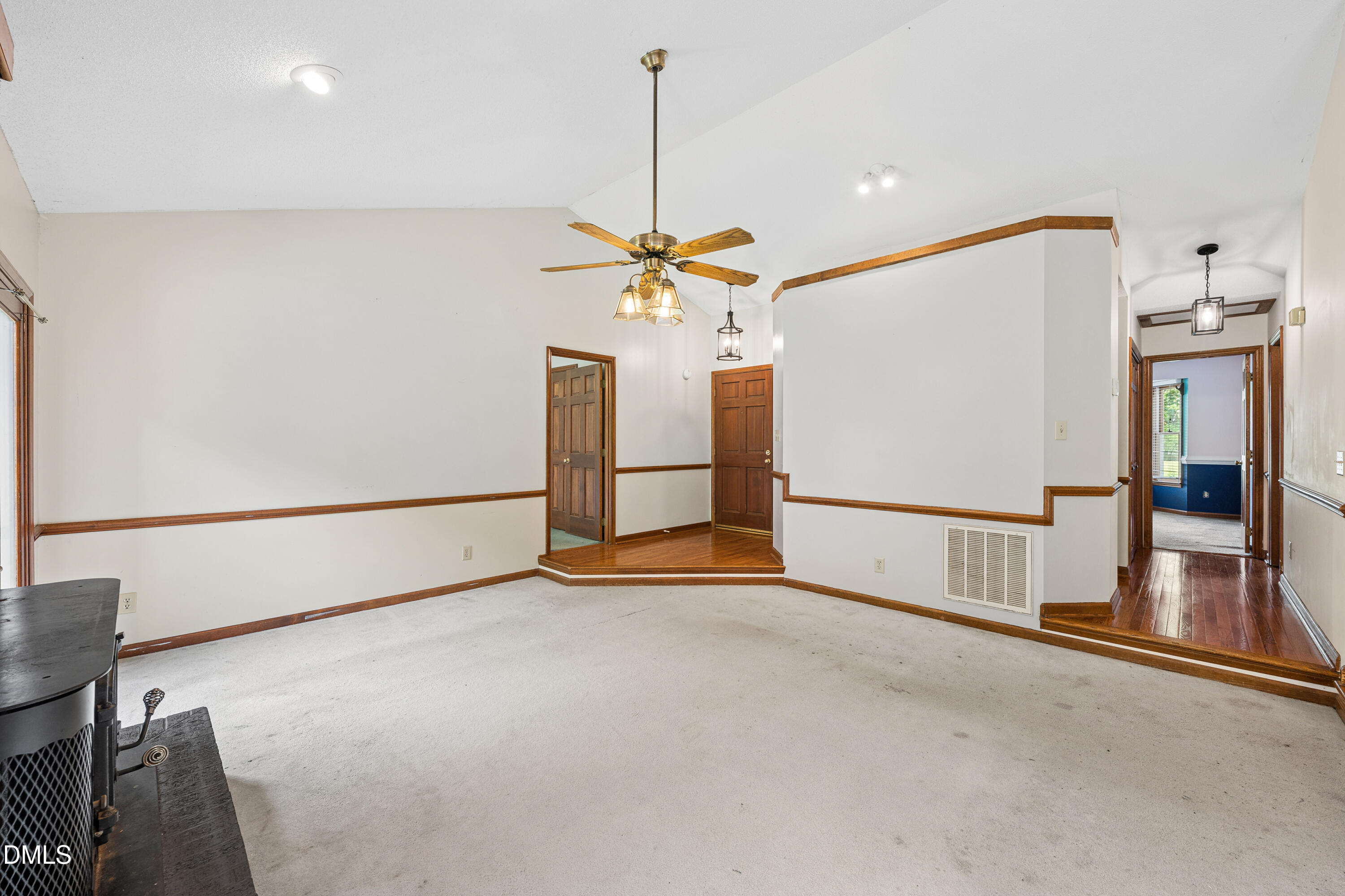 2632 N Shiloh Road Property Photo 11