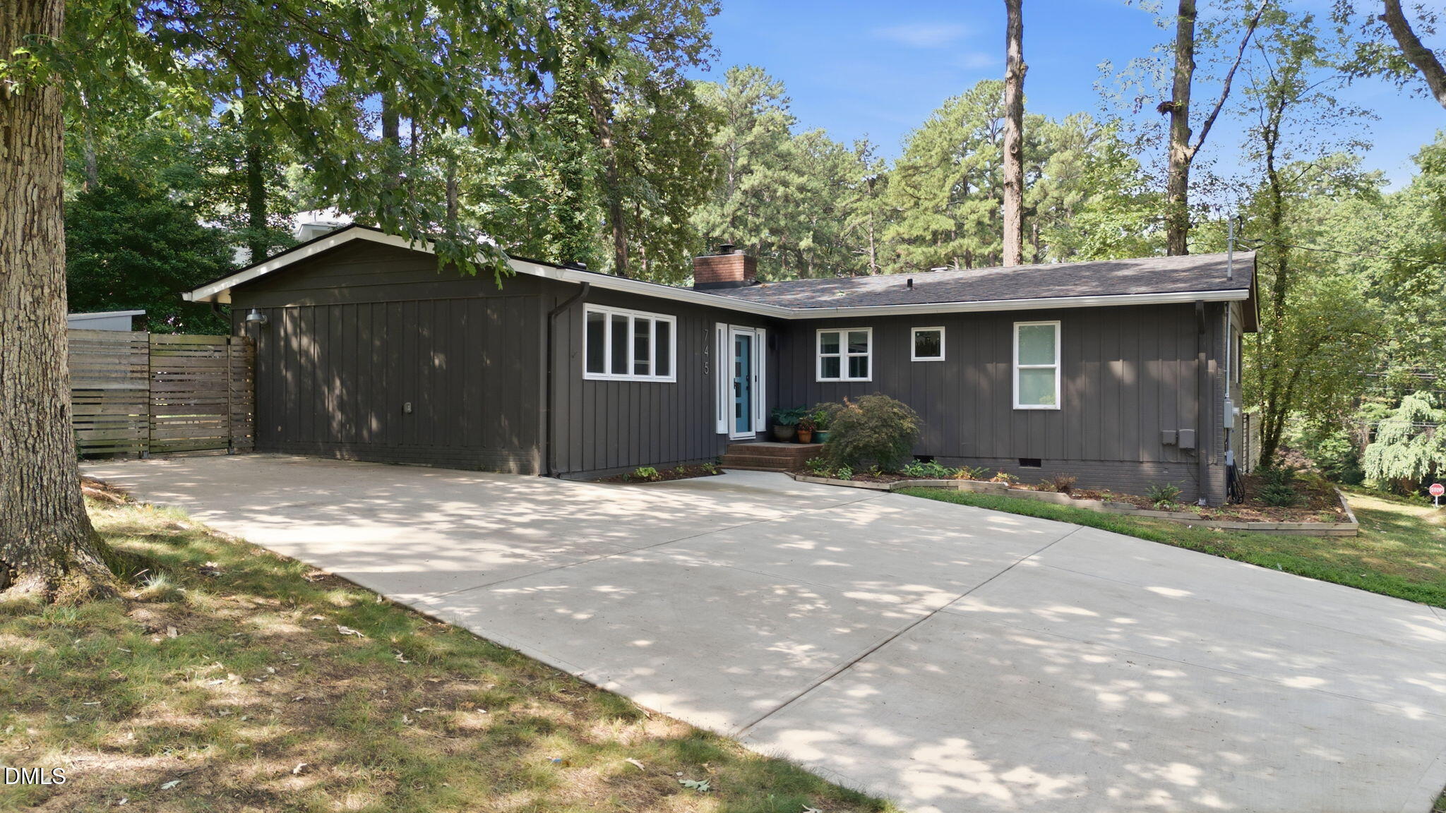 745 Catawba Street Property Photo 34